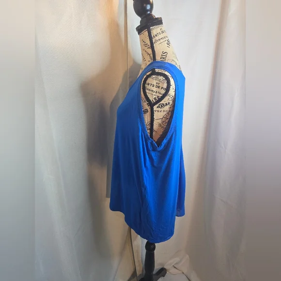 Banana Republic Tank Top - Picture 3 of 7